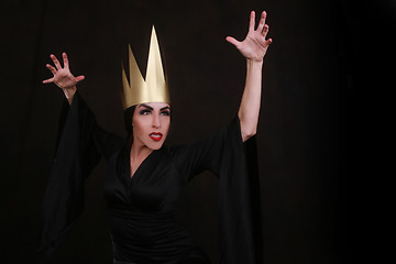 Image showing Dark Fantasy Villain Character Wearing Golden Crown