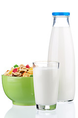 Image showing Cornflakes and milk