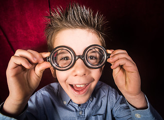 Image showing Child with big glasses