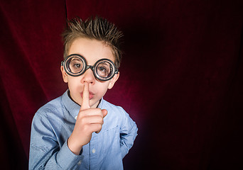 Image showing Child with big glasses