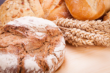 Image showing tasty fresh baked bread bun baguette natural food 