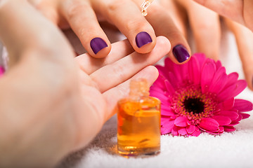 Image showing manicure making in beauty spa salon