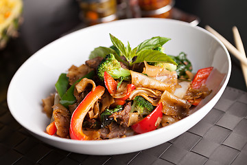 Image showing Drunken Noodle Thai Food