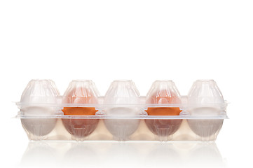 Image showing Eggs in box