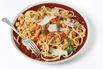 Image showing spaghetti with chickpeas