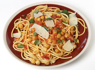 Image showing Spaghetti with chickpeas and parmasan