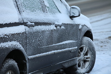 Image showing snowy car