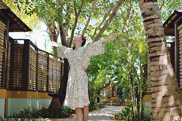 Image showing spa treatment at tropical resort