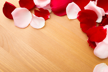 Image showing Rose petal