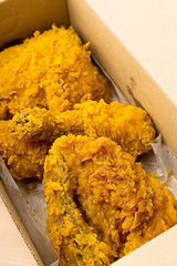 Image showing Fried chicken in box