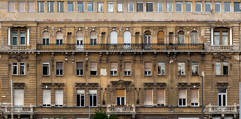 Image showing Texture of a building outdoors