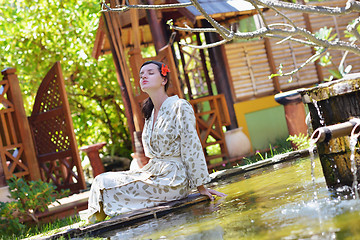 Image showing spa treatment at tropical resort