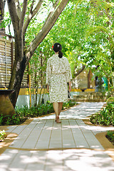 Image showing spa treatment at tropical resort