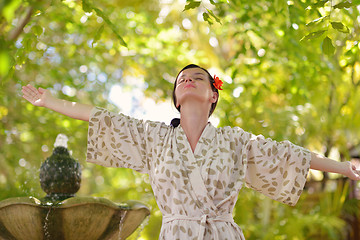 Image showing spa treatment at tropical resort