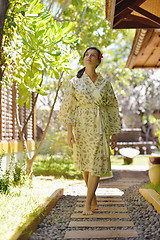 Image showing spa treatment at tropical resort