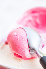 Image showing Raspberry ice cream