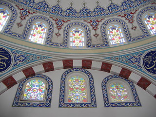 Image showing The decoration on walls inside a mosque in Turkey