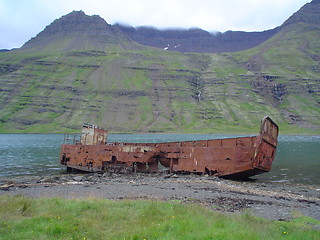 Image showing wreck in wilderness