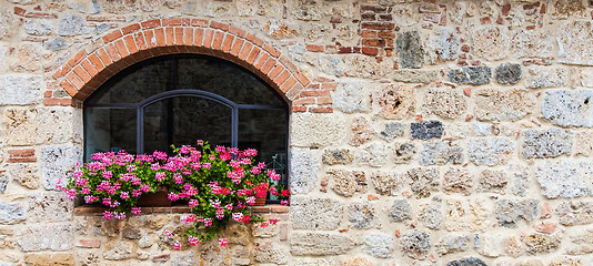 Image showing Tuscan window