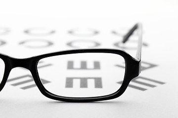 Image showing Eyewear and eyechart