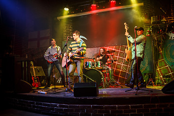 Image showing Band performs on stage