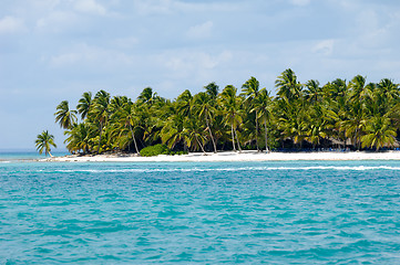 Image showing Island with beautiful beach