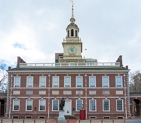 Image showing City hall