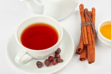 Image showing berries  tea