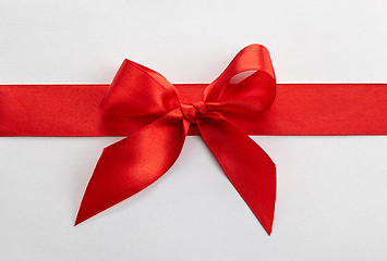 Image showing red ribbon and bow