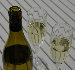 Image showing whitewine