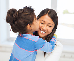 Image showing hugging mother and daughter