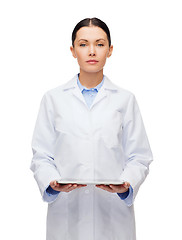 Image showing female doctor without stethoscope and tablet pc