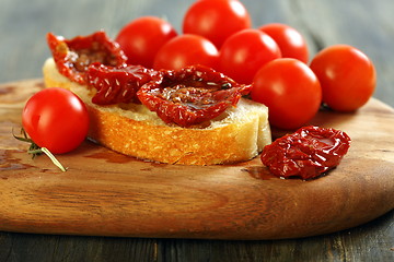 Image showing Sun-dried tomatoes in oil.