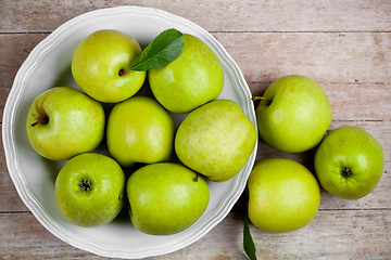 Image showing fresh green apples in plate