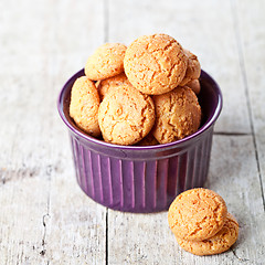 Image showing meringue almond cookies in bowl