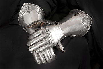 Image showing Knight's metal glove