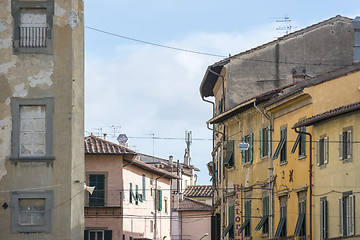 Image showing Dilapidated houses
