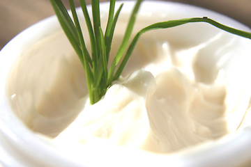 Image showing Cream