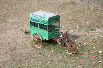 Image showing Bicycle ricksha which transported children to school, Kumrokhali, West Bengal, India