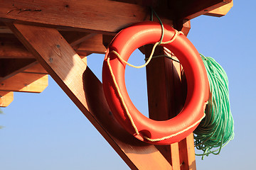 Image showing life buoy from the beach 
