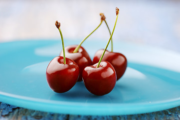 Image showing cherries