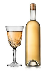 Image showing Dry white wine