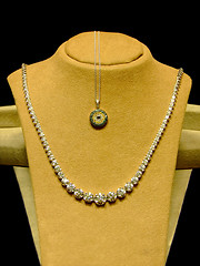 Image showing Platinum necklace