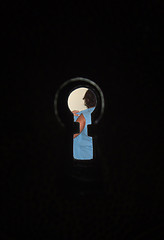 Image showing Viewing through the lock keyhole