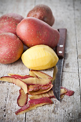 Image showing healthy organic peeled potatoes