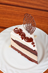 Image showing chocolate cake piece