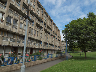 Image showing Robin Hood Gardens London