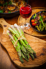 Image showing Raw green asparagus