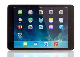 Image showing iPad mini is powered by the new A7 chip with 64