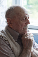 Image showing Old man praying